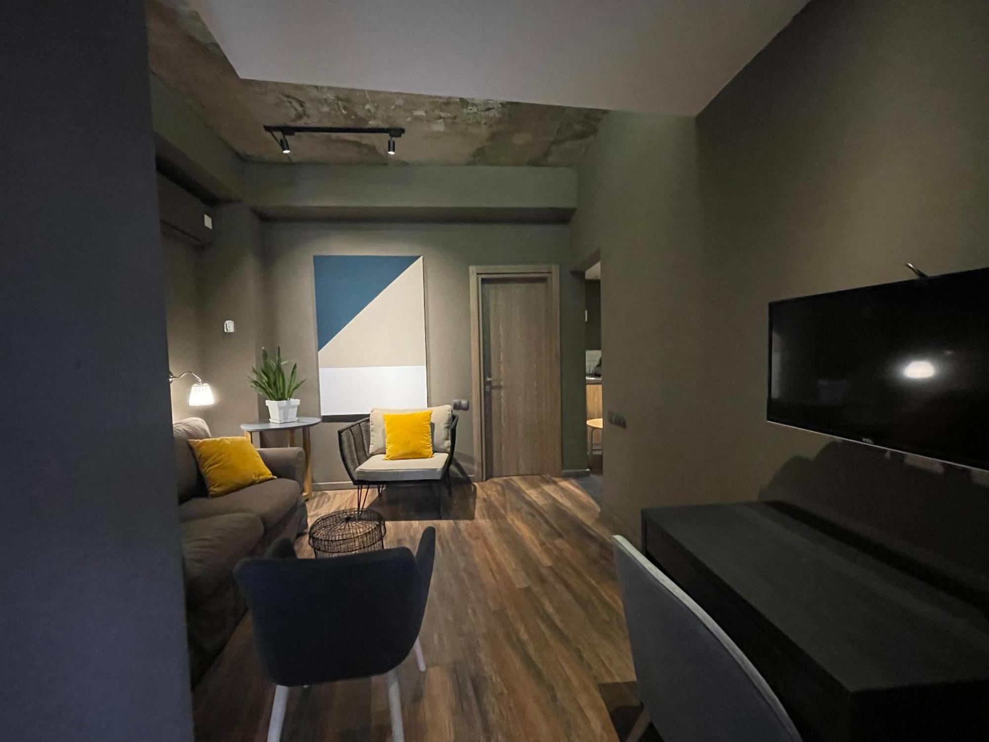 Appartamento Moma, Contemporary Design At Old Tbilisi. Perfect Location Esterno foto
